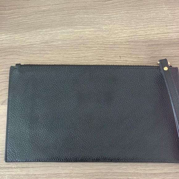 Large black Michael Kors Wristlet - Picture 3 of 5